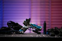 Thumbnail GlockS2.JPG